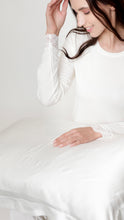 Load image into Gallery viewer, Off White Soft Long-sleeve PJ set