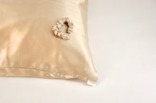 Load image into Gallery viewer, Dozy BEIGE with scrunchie
